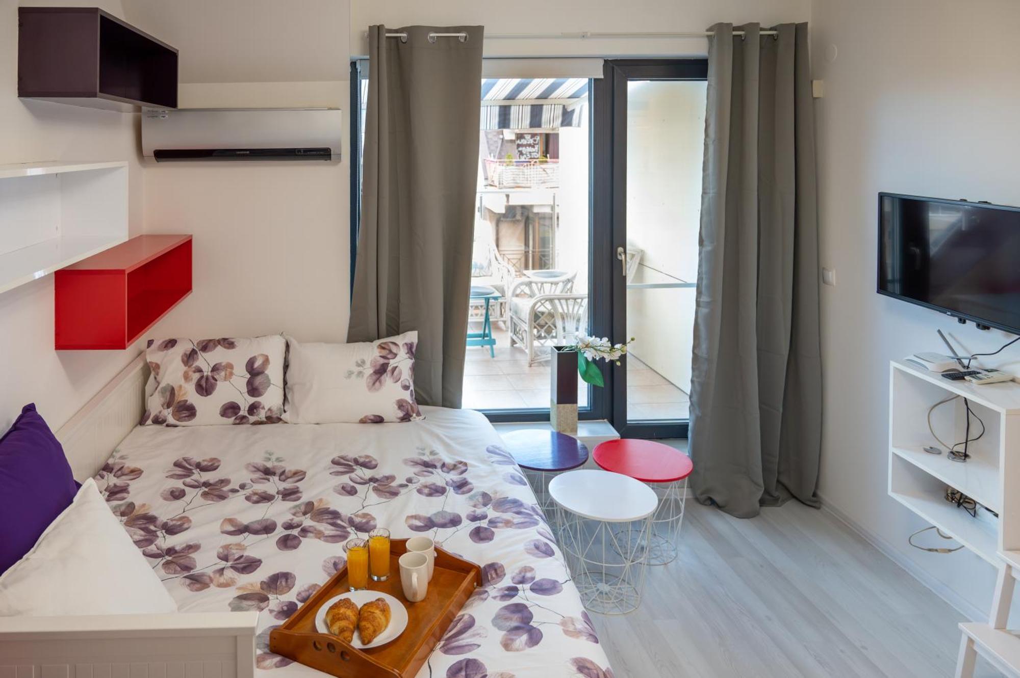 Colorful Studio With Balcony - Free Parking Apartamento Sófia Exterior foto