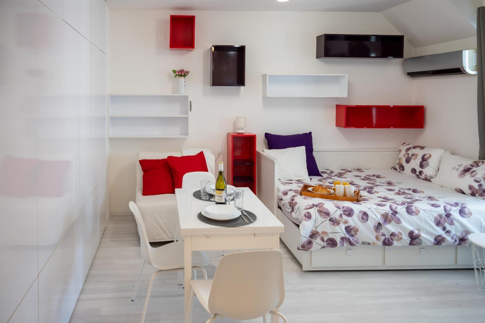 Colorful Studio With Balcony - Free Parking Apartamento Sófia Exterior foto
