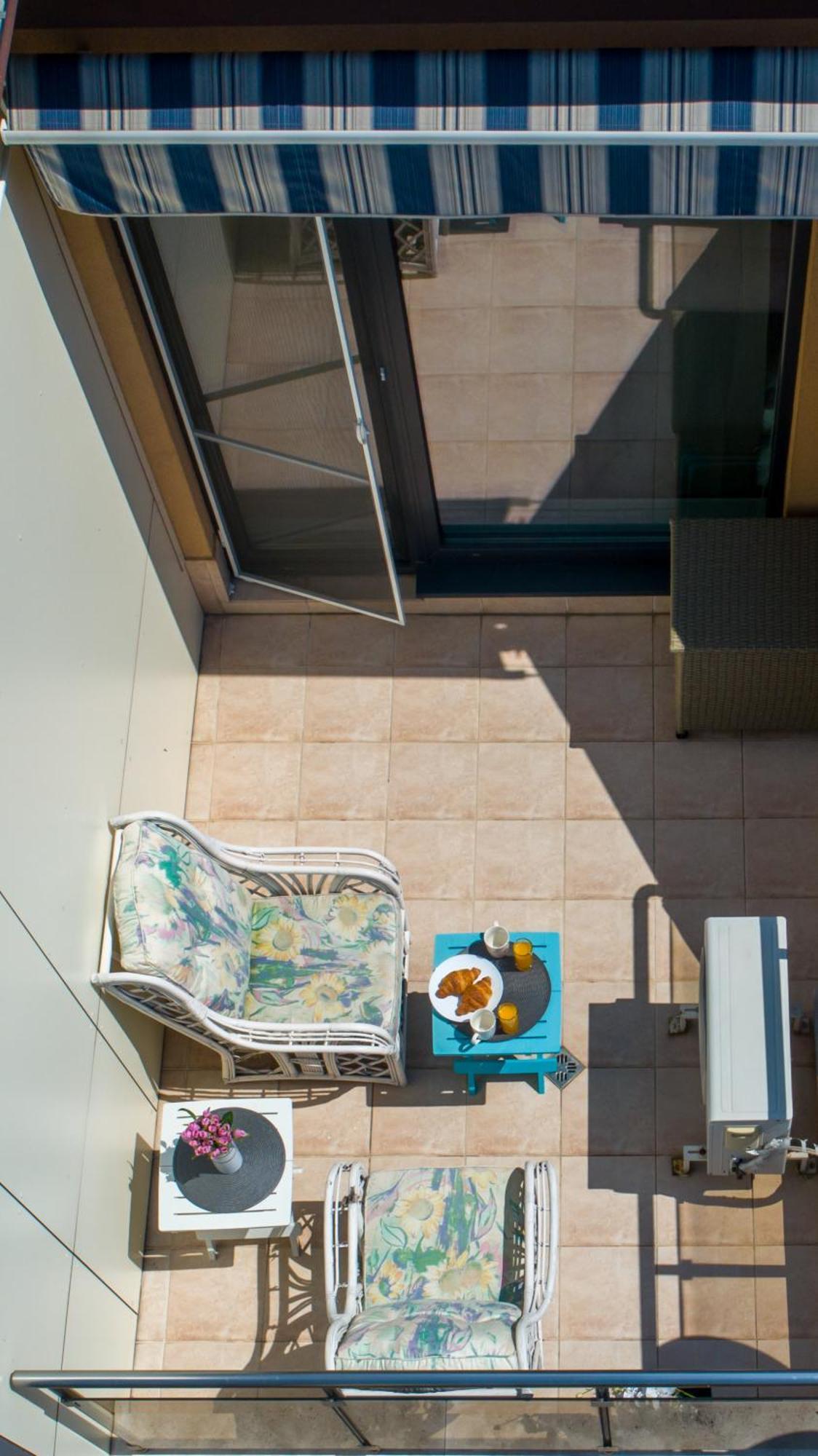 Colorful Studio With Balcony - Free Parking Apartamento Sófia Exterior foto